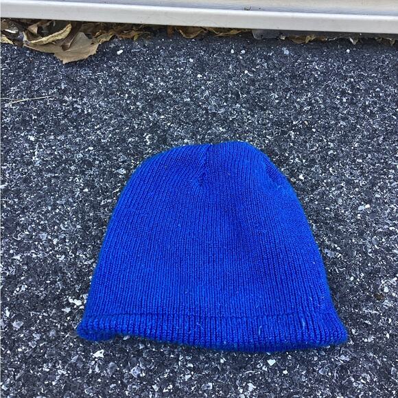 Youth Under Armour Performance Winter Knit Beanie Hat Cap - Picture 2 of 4